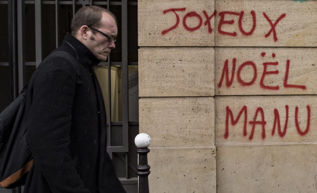 Πώς ο Μακρόν έγινε «Μανού»!  - Media