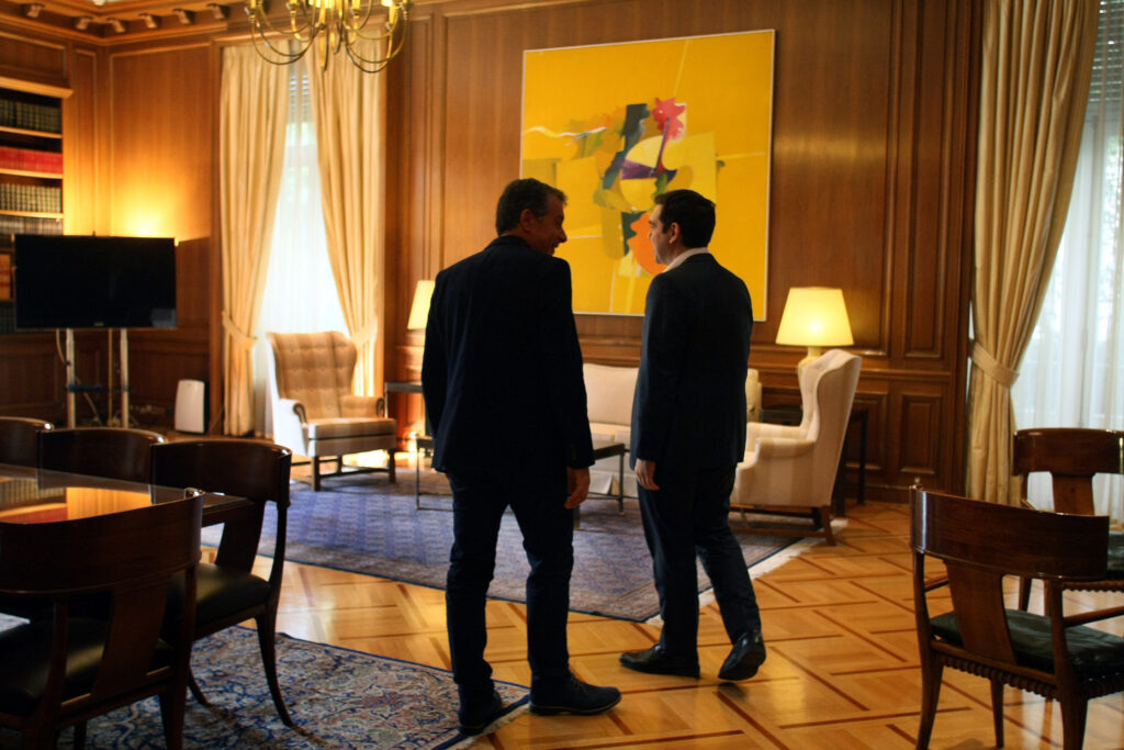 Ξαναβάζουν κάτω την «αριθμητική» των Πρεσπών και «πιέζουν» Σταύρο Θεοδωράκη - Media