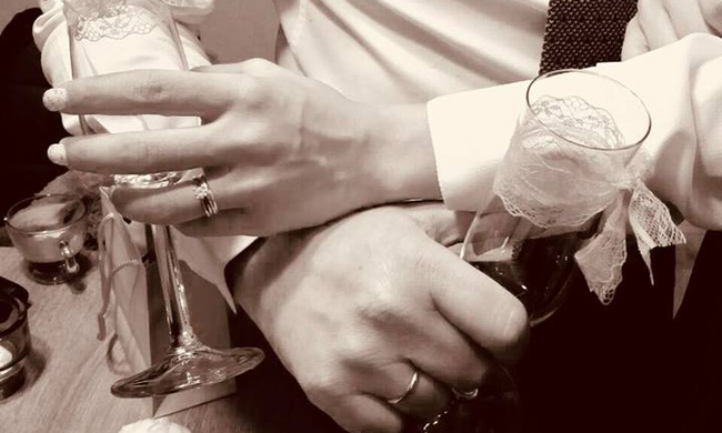 Χώρισαν λίγο πριν την πρώτη επέτειο του αρραβώνα τους (Photo) - Media