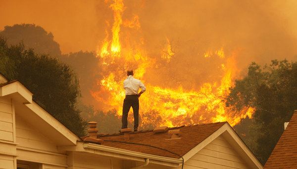 Πυρκαγιές στην Καλιφόρνια: Πάνω από 9 δισ. δολάρια οι υλικές ζημιές  - Media