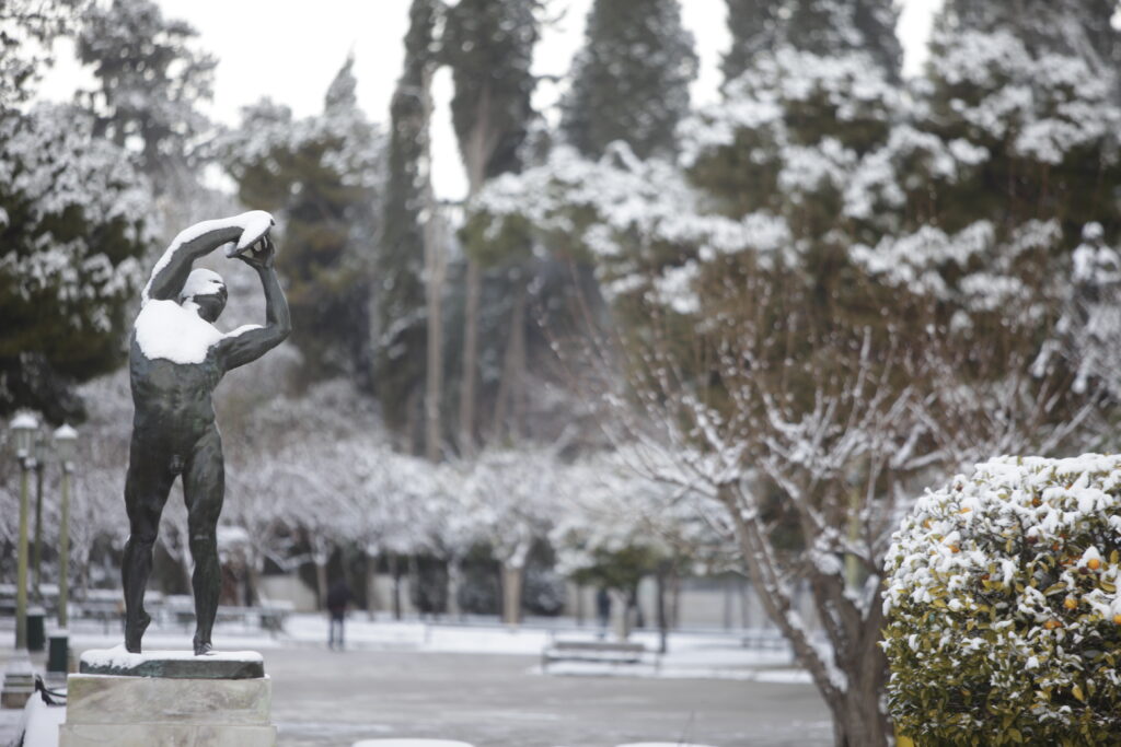 Ραγδαία επιδείνωση του καιρού – Χιόνια τα Χριστούγεννα στην Αττική (Χάρτης/Video) - Media