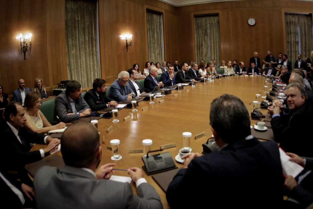 Συνεδριάζει το τελευταίο υπουργικό της χρονιάς - Απών ο Καμμένος - Media