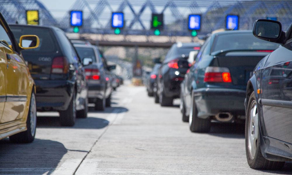 Στα ίδια επίπεδα με πέρσι η έξοδος των εκδρομέων τα Χριστούγεννα - Media