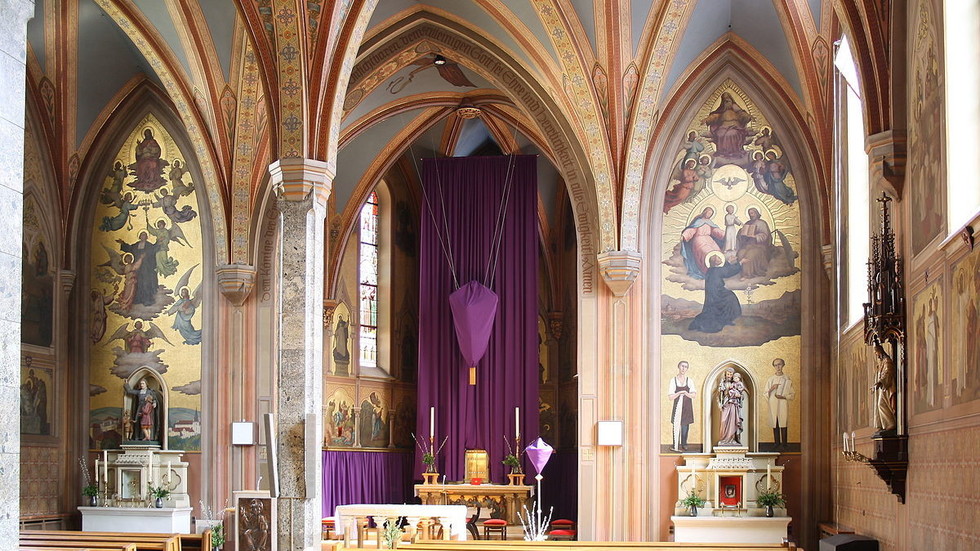 Αιματηρή ληστεία σε εκκλησία στη Βιέννη με θύματα μοναχούς - Media