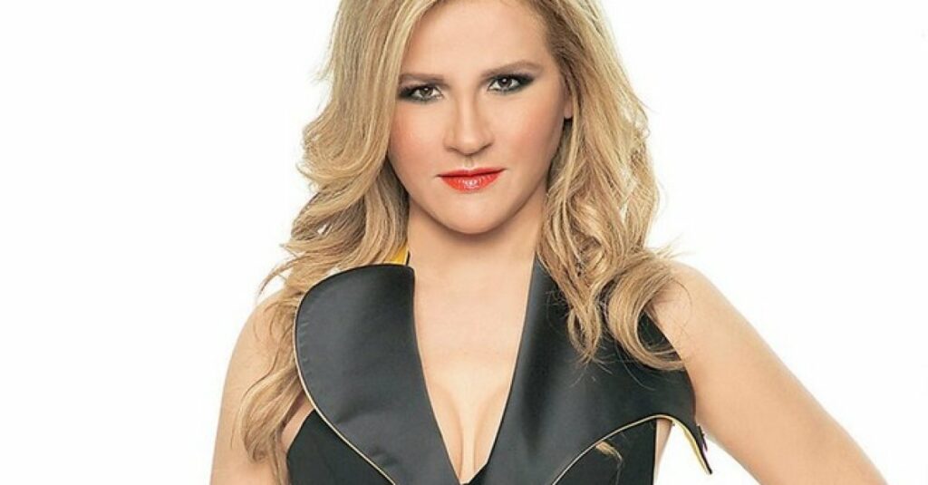 Μήνυση στη Google κατέθεσε  η Μπέσυ Μάλφα! (Video) - Media