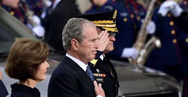Παρουσία όλων των εν ζωή προέδρων η κηδεία Μπους (Photos) - Media