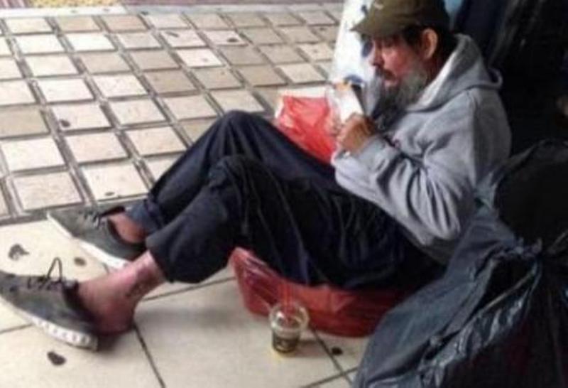 Θλίψη στην Πάτρα: Έφυγε από τη ζωή ο άστεγος κυρ Χρήστος που κοιμόταν στους δρόμους της πόλης - Media