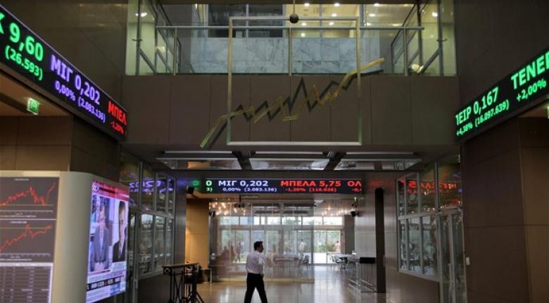 ΧΑ: Profit taking στις τράπεζες, επιλεκτικές τοποθετήσεις σε άλλα blue chips - Media