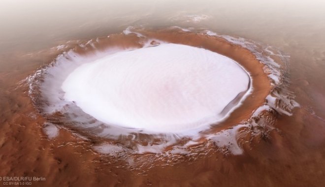 Χριστουγεννιάτικο κλίμα και στον Άρη - Εντυπωσιακή φωτογραφία «χιονισμένου» κρατήρα - Media