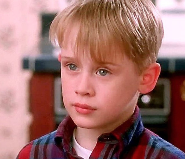 Τι αποκαλύπτει ο πιτσιρικάς από το «Μόνος στο Σπίτι»  (video) - Media