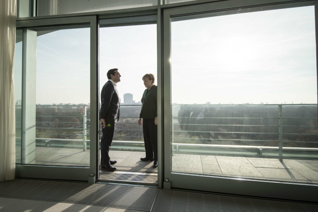 Τι έρχεται να κάνει η Μέρκελ στην Αθήνα  - Media