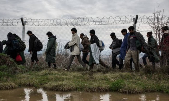«Βόμβα» Spiegel: Η Ελλάδα στέλνει στην Τουρκία μετανάστες ακόμα και με τα εσώρουχα - Media