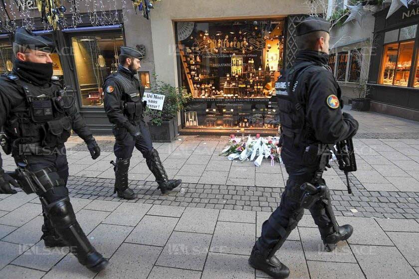 Γαλλία: Τεράστια αστυνομική επιχείρηση στη συνοικία Νεντόρφ (Photos) - Media