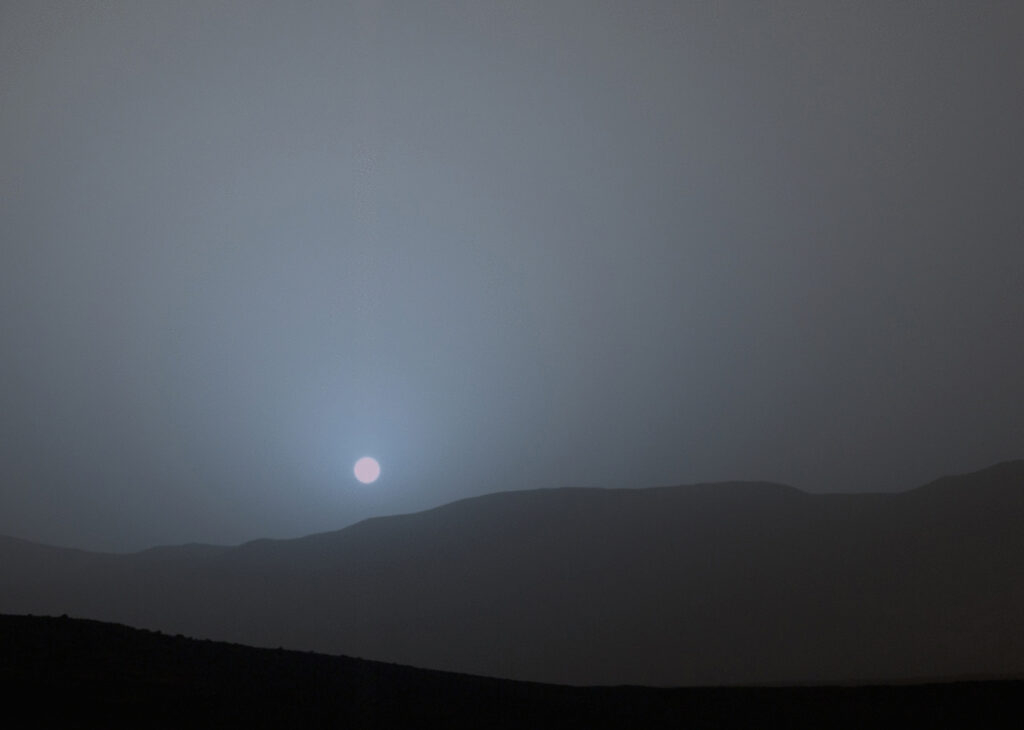 Το πρώτο ηλιοβασίλεμα από τον «Κόκκινο Πλανήτη» (Video) - Media
