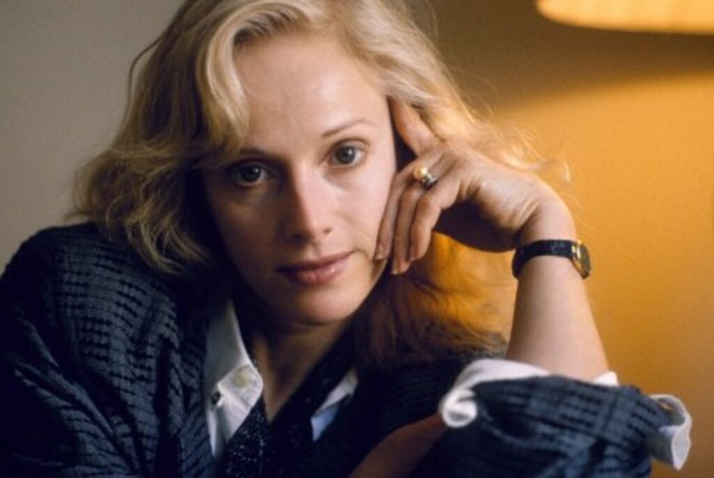 «Έφυγε» από τη ζωή η Σόντρα Λοκ - Media