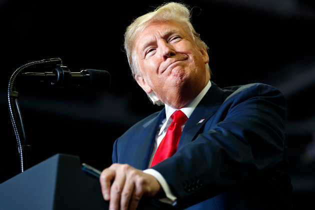 Ο Τραμπ «απειλεί» και το... γαλλικό κρασί - Media