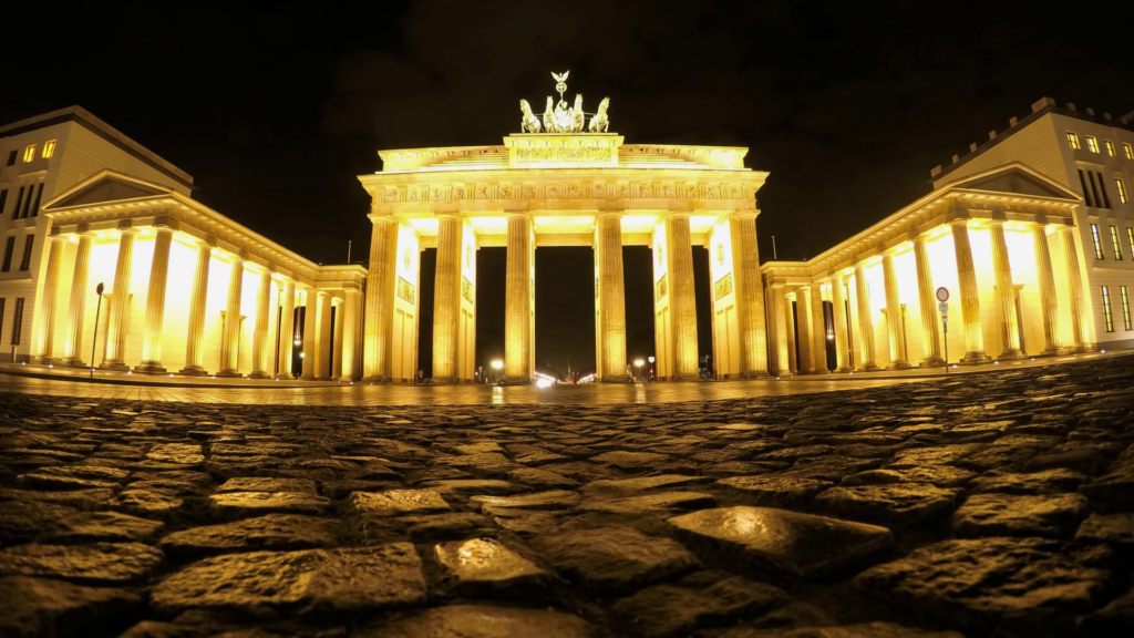 Διεθνής Διαφάνεια: «Πλυντήριο» για «μαύρο» χρήμα η Γερμανία - «Ξέπλυμα» 30 δισ. το 2017! - Media