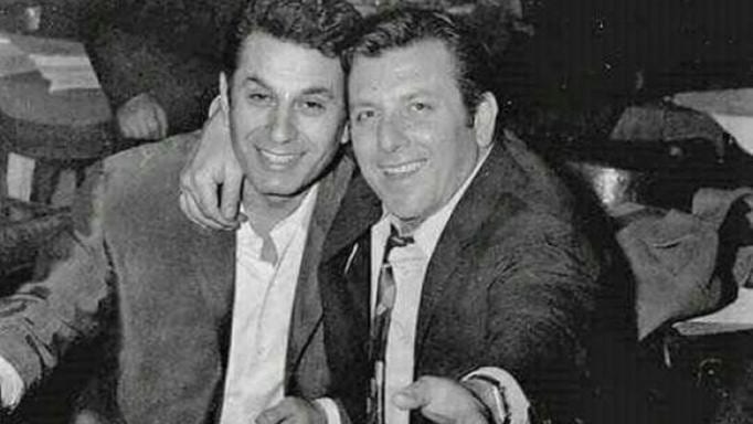 Ο Ξανθόπουλος απαντά στον Βουτσά για «τα χρήματα που έβγαζε από τις φωτογραφίες με τους θαυμαστές του» - Media