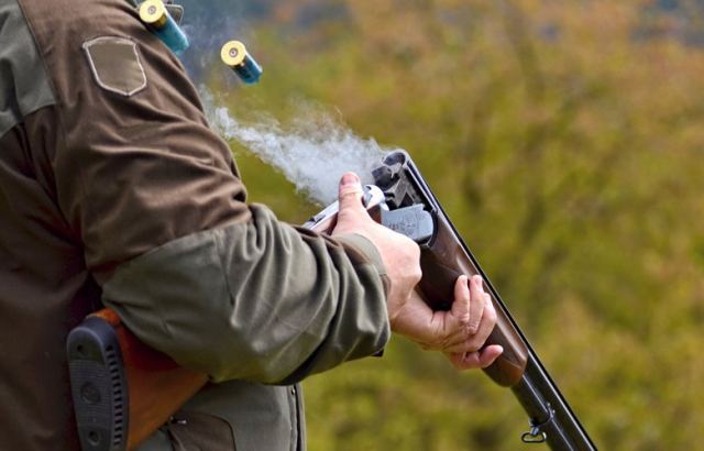 Φθιώτιδα: Πυροβόλησαν αστυνομικό στο κυνήγι - Media