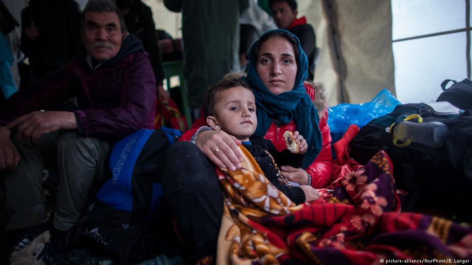 Handeslblatt: «Στην κόλαση της Μόριας» - Media