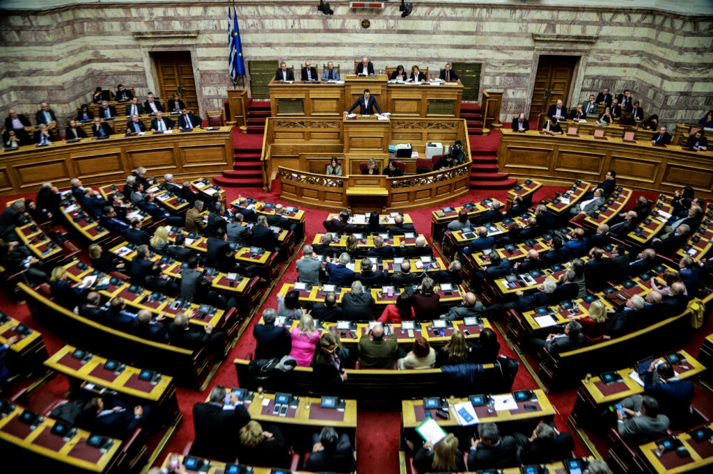 Συμφωνία των Πρεσπών: Σε εξέλιξη η ψηφοφορία στη Βουλή - Media