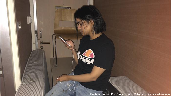 Η 18χρονη που τα έβαλε με την θεοκρατία της Σαουδικής Αραβίας - Ρίσκαρε τη ζωή της και κέρδισε - Media