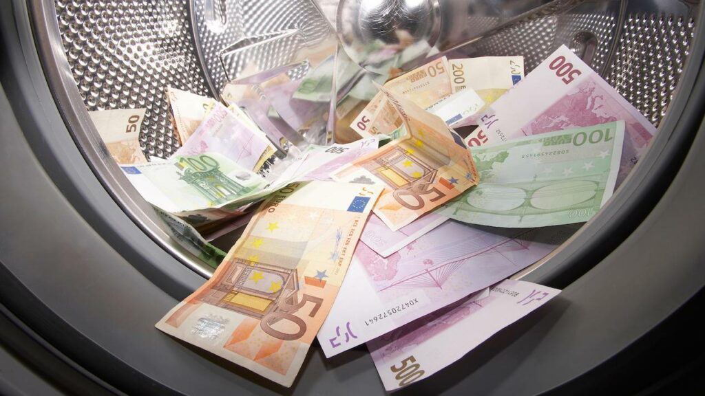 «Μαύρο χρήμα» πάνω από 180 εκατ. δέσμευσε η Αρχή για το ξέπλυμα - Media