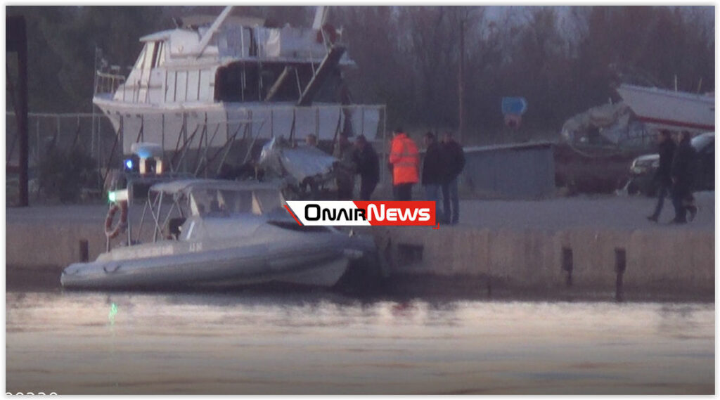 Βρέθηκε τμήμα από το αεροσκάφος στη θαλάσσια περιοχή του Μεσολογγίου (Photos) - Media