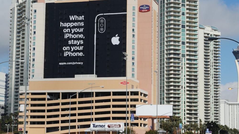 Ότι συμβαίνει στο Λας Βέγκας, μένει στο…iphone! - Media