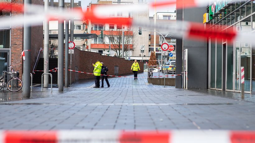 Τρόμος στη Γερμανία: Έπεσε με το αυτοκίνητό του πάνω σε πεζούς - Για «ρατσιστική επίθεση» μιλά η αστυνομία - Media