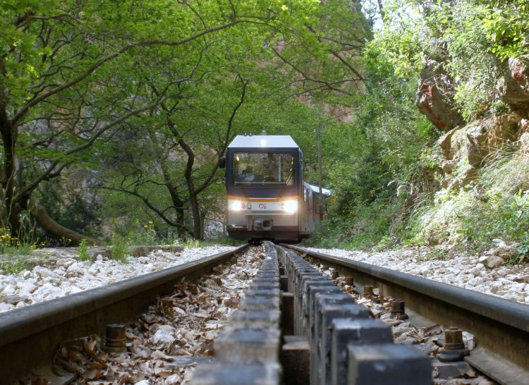 Ο ΟΣΕ παίρνει πίσω γραμμές από την ΤΡΑΙΝΟΣΕ - Ποιες διαδρομές επιστρέφουν στο Δημόσιο - Media