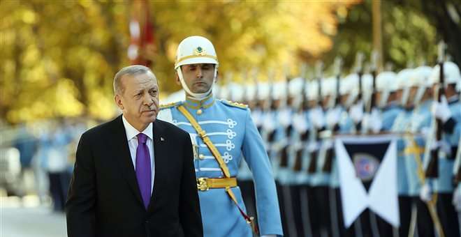 Ακραίες εθνικιστικές κορώνες από Ερντογάν: «Θα ρίξω τους Έλληνες στη θάλασσα» - Media