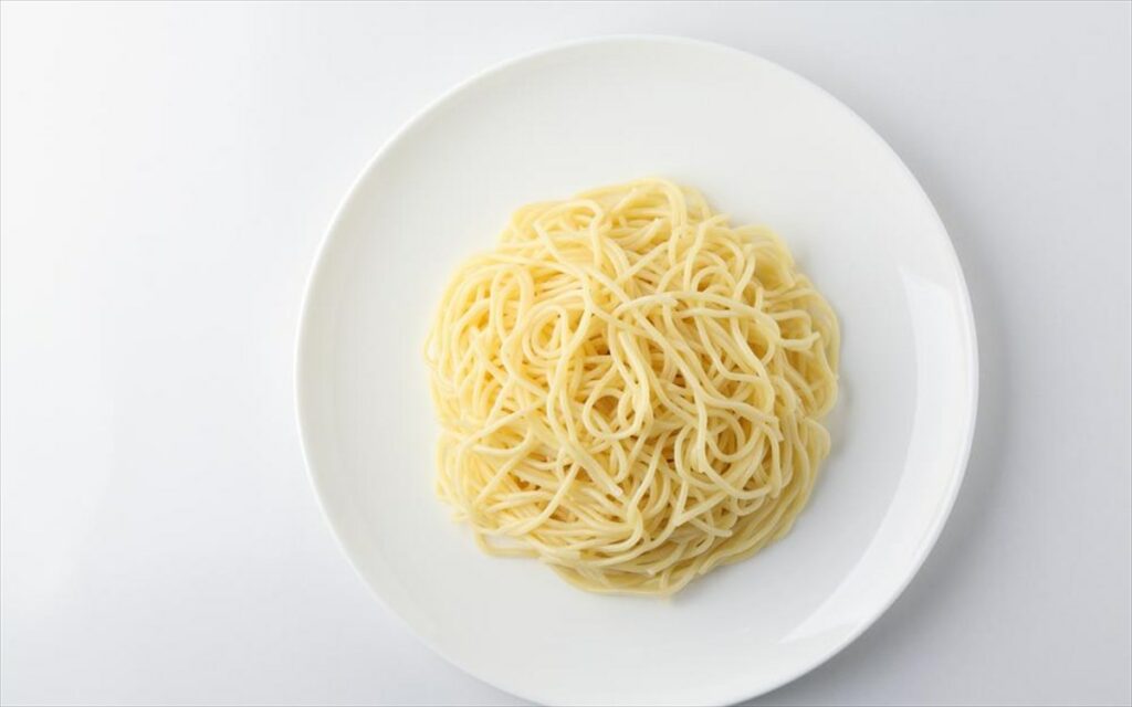 Βρυξέλλες: 20χρονος έφαγε μακαρόνια πέντε ημερών και πέθανε - Media