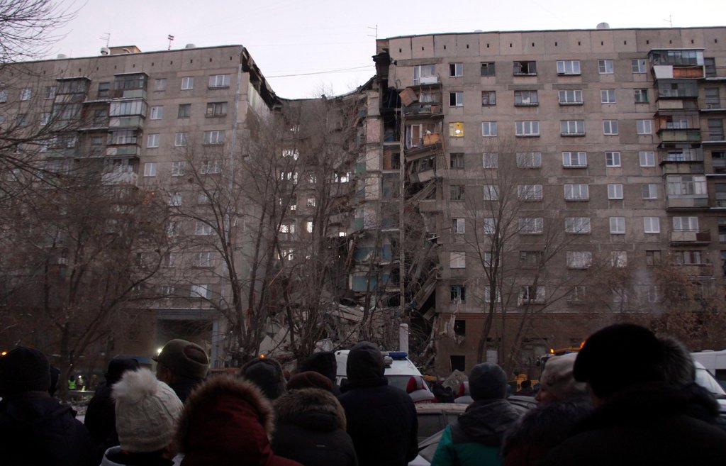 Ρωσία: Εννέα οι νεκροί από κατάρρευση πολυκατοικίας - Media