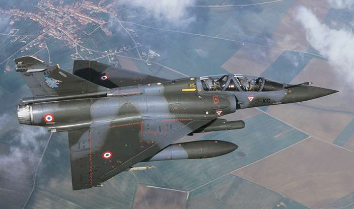 Νεκροί οι δύο πιλότοι του μαχητικού αεροσκάφους Μιράζ 2000D - Media