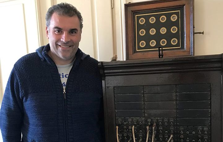 Φυλλοροεί το ΚΙΝΑΛ: Παραιτήθηκε και ο γραμματέας μεταφορών και δικτύων - Media