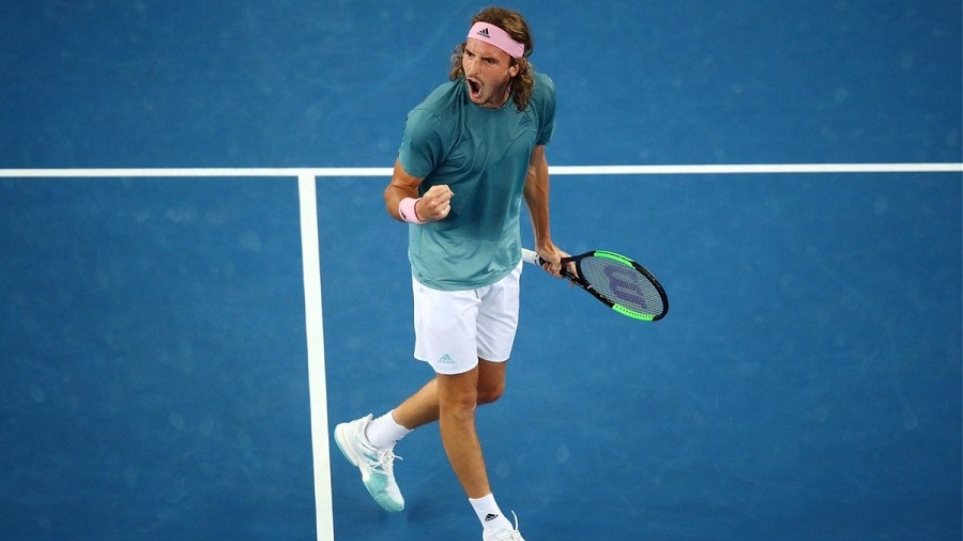 Συγκλονίζει η γιαγιά του Τσιτσιπά: «Είμαι τυφλή και δεν μπορώ να καμαρώσω τον εγγονό μου» - Media