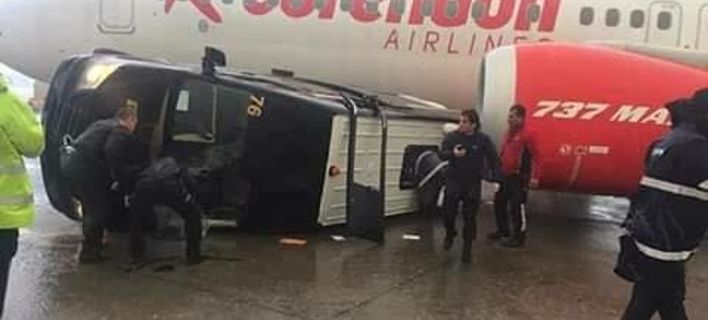 Τουρκία: Ανεμοστρόβιλος σήκωσε στον αέρα λεωφορείο - 12 τραυματίες (Video) - Media