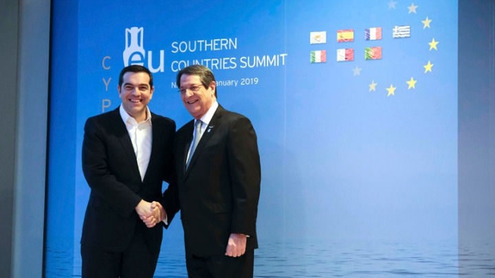 Συνάντηση Τσίπρα - Αναστασιάδη στη Λευκωσία - Media