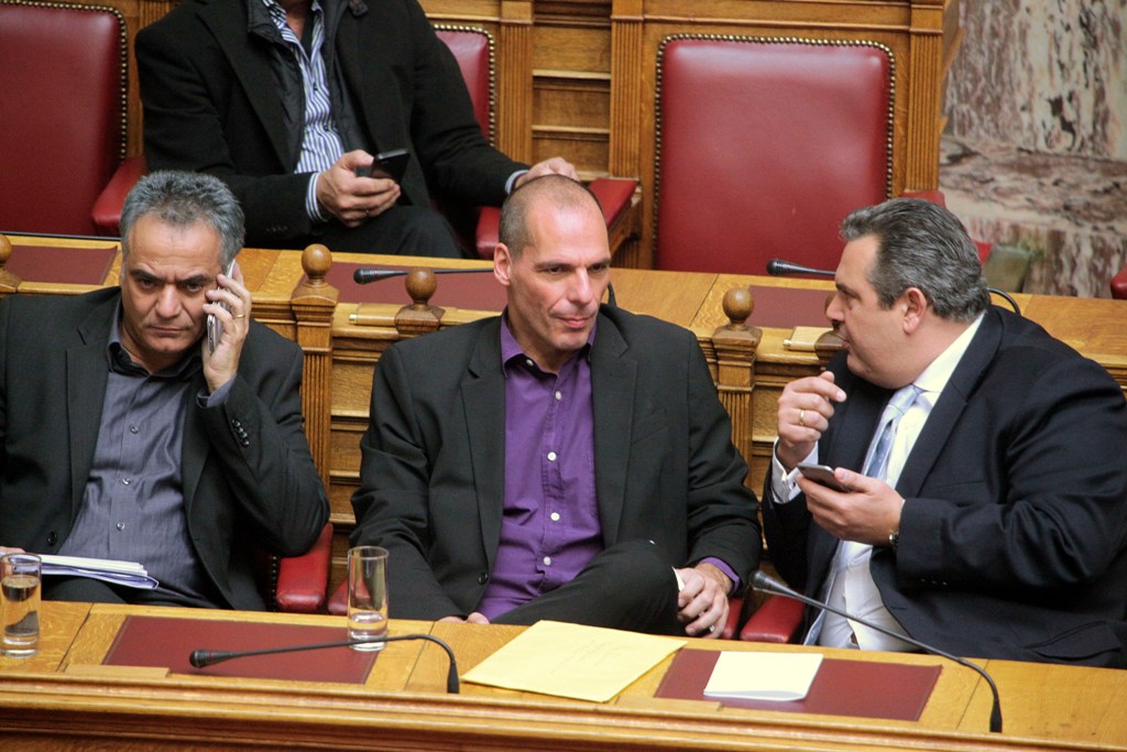 Βαρουφάκης: Σεξιστής, εθνικιστής και ανισόρροπος ο Καμμένος - Media