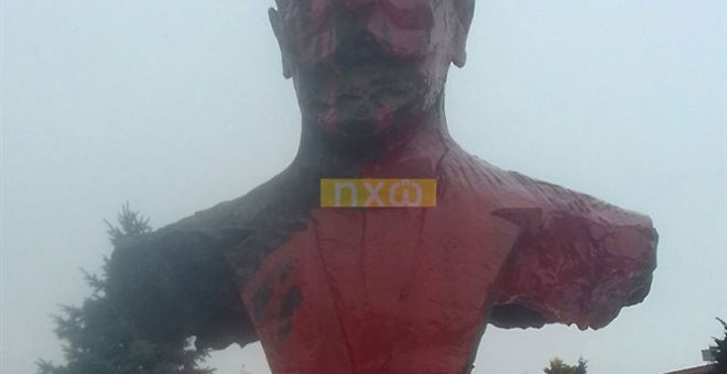 Βανδάλισαν το άγαλμα του Ελευθερίου Βενιζέλου στη Φλώρινα - Media