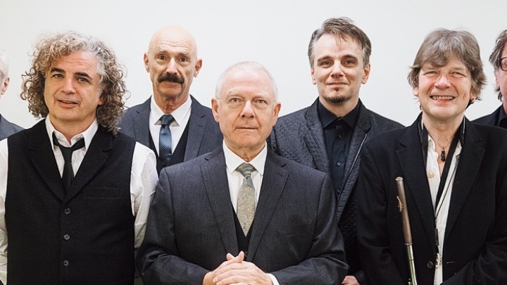 Πενήντα συναυλίες για τα πενηντάχρονα των King Crimson - Media