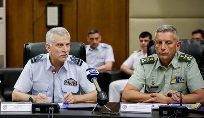 Ποιος θα είναι ο νέος Α/ΓΕΕΘΑ; Οι δύο βασικοί υποψήφιοι - Media