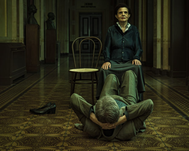 Οκτώ καταξιωμένοι Έλληνες ηθοποιοί «κάποιας ηλικίας» σε έναν… απρόσμενο ρόλο - Media