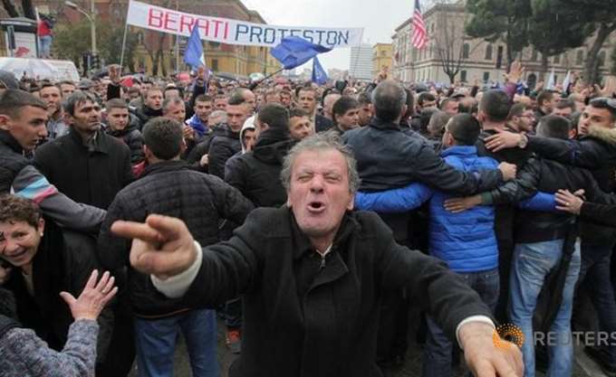Αλβανία: 15 διαδηλωτές συνελήφθησαν μετά τα χθεσινά επεισόδια	 - Media
