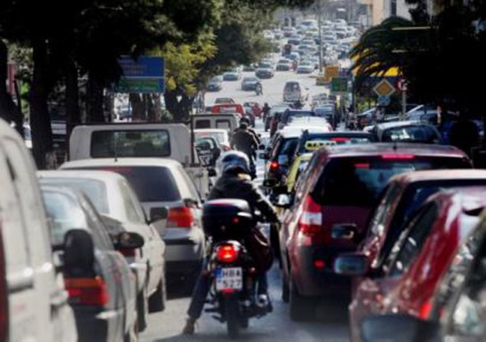 «Καμπανάκι» Αντικαρκινικής Εταιρείας: Έγκλημα εκ προμελέτης η κυκλοφορία ντιζελοκίνητων στην Αθήνα - Media