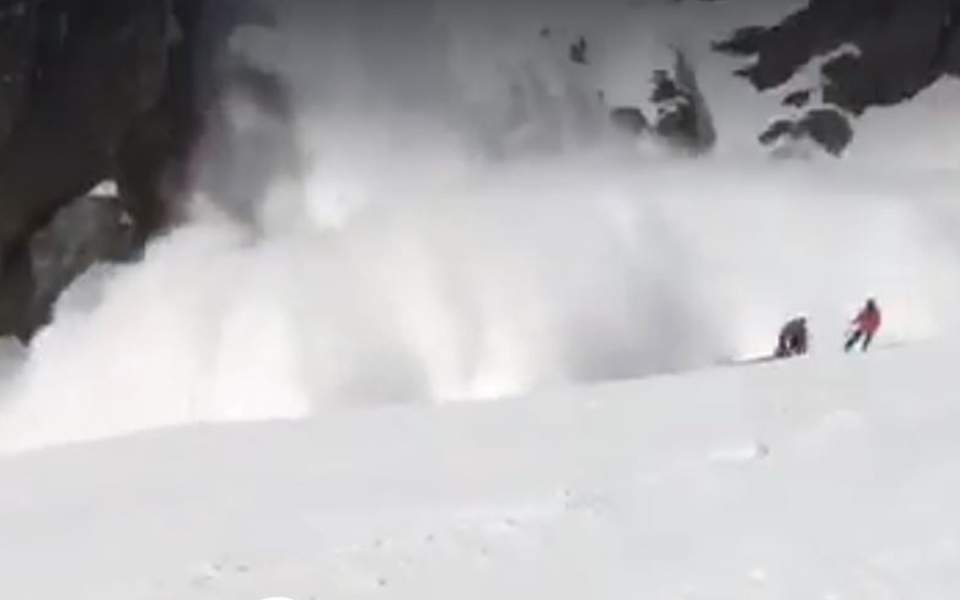 Ελβετία: Ένας νεκρός και τρεις σοβαρά τραυματίες από τη χιονοστιβάδα στο Κραν Μοντανά (video) - Media