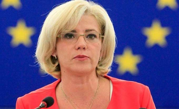 Επίτροπος Κρέτσου: Η Ελλάδα μπορεί να τα καταφέρει - Media
