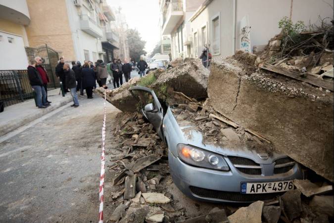 Εγκαταλελειμμένα ακίνητα: Έρχονται φορολογικά μπόνους και «πέναλτι»  - Media