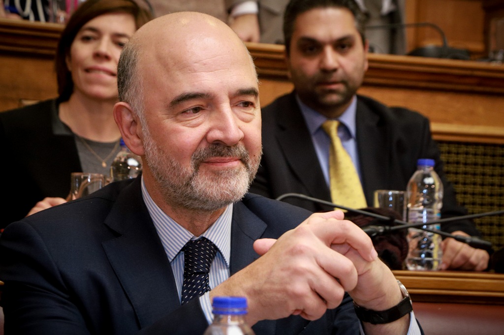 Μοσκοβισί: Τα πλεονάσματα δεν είναι ρεαλιστικά - Κάποια στιγμή πρέπει να μειωθούν - Media